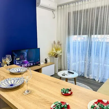 Apartament Modern Cozy In *